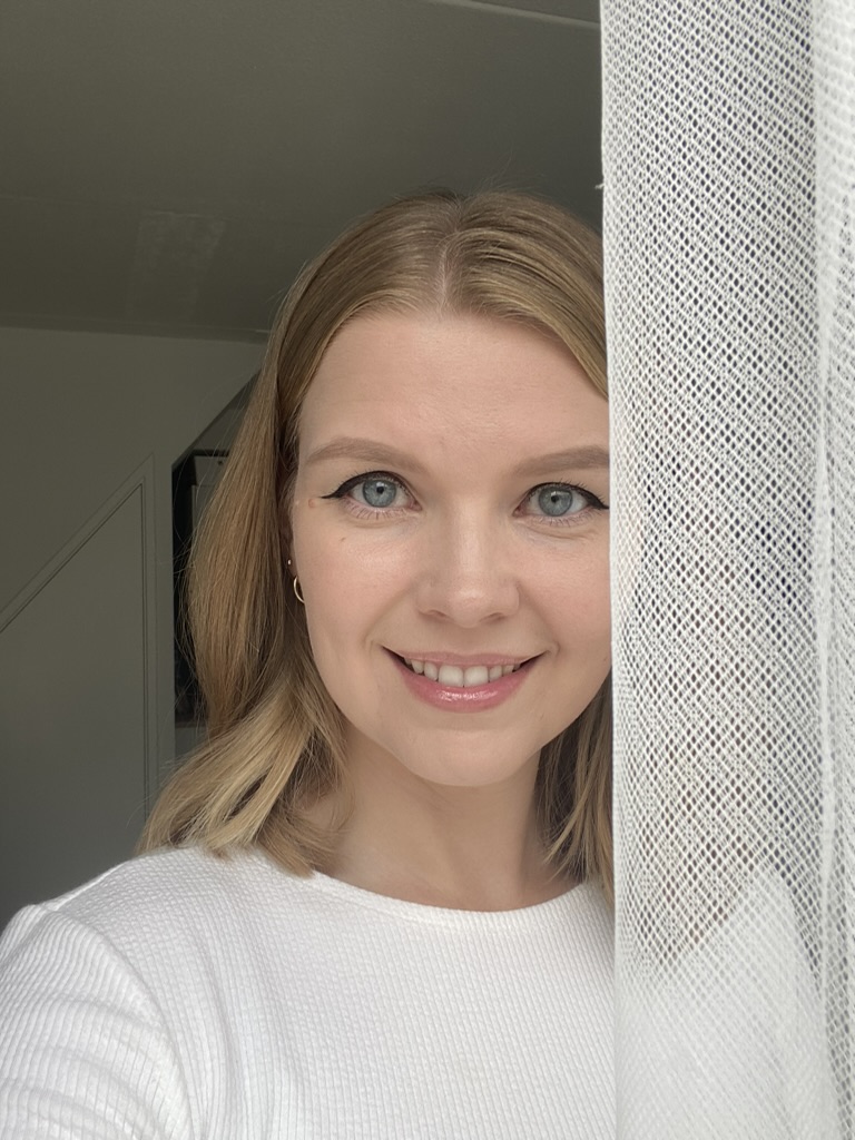 Julia Zaytseva in a natural setting